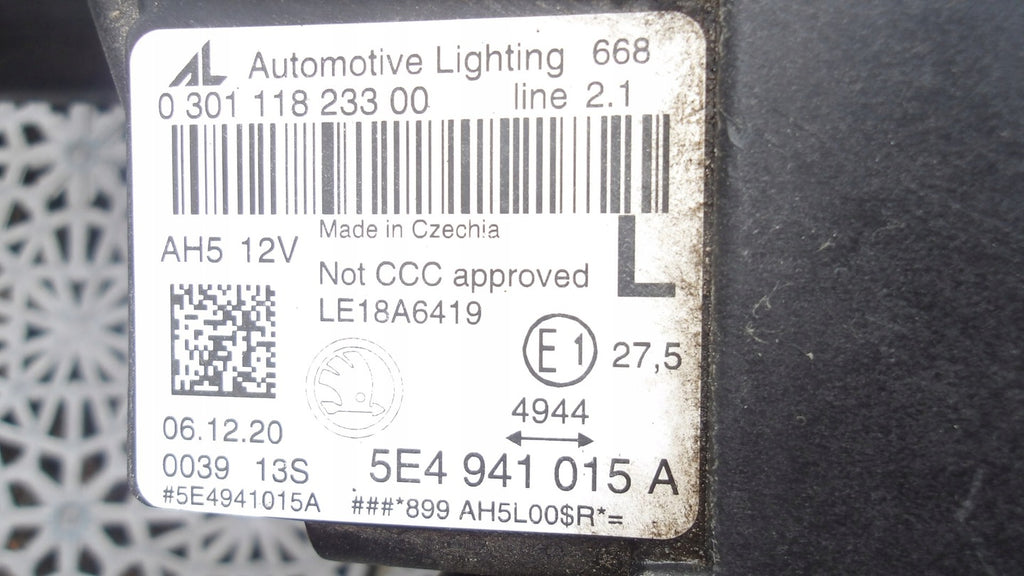 Frontscheinwerfer Skoda Octavia IV 5E4941015A LED Links Scheinwerfer Headlight SCH4440498980tz