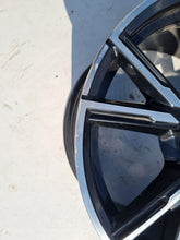 Load image into Gallery viewer, 1x Alufelge 19 Zoll 9.5" 5x112 35ET 1543824 BMW 2 G42 Rim Wheel FEL8819991665ha