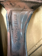 Laden Sie das Bild in den Galerie-Viewer, 1x Alufelge 17 Zoll 7.0&quot; 5x108 47 5ET Glanz L1TC-1007-DA Ford Puma Rim Wheel