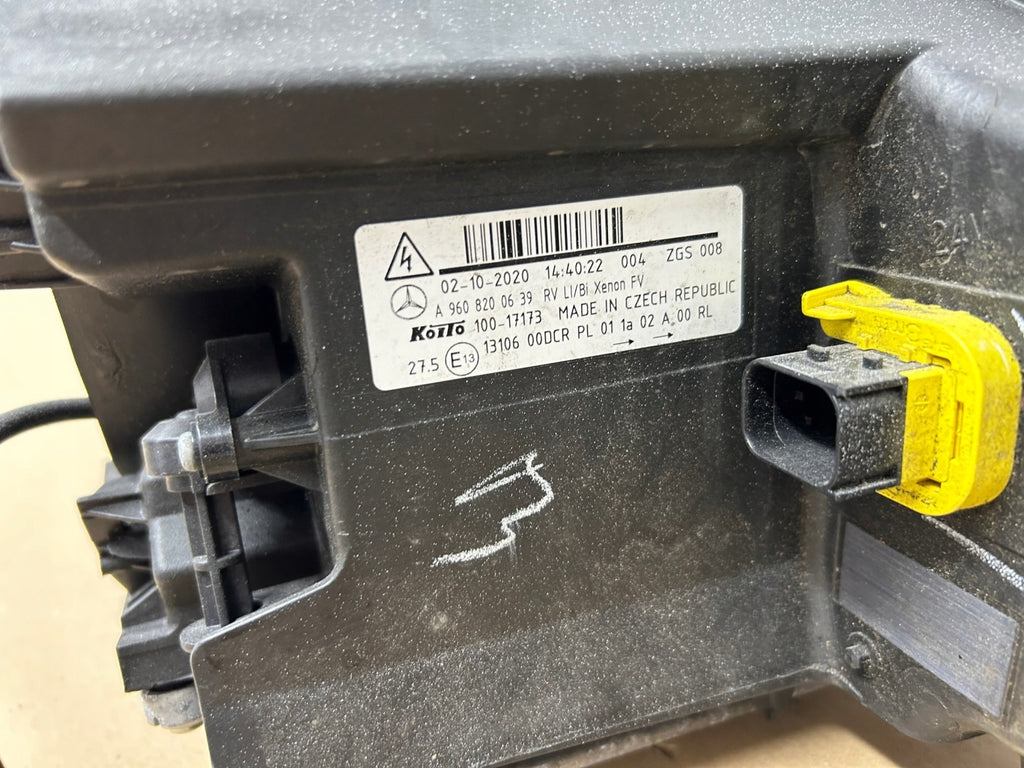 Frontscheinwerfer Mercedes-Benz A9608200639 Xenon Links Scheinwerfer Headlight SCH1390882828nk