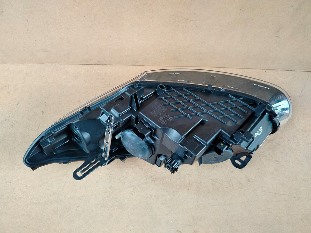 Frontscheinwerfer Renault Megane III 260100923R Rechts Scheinwerfer Headlight