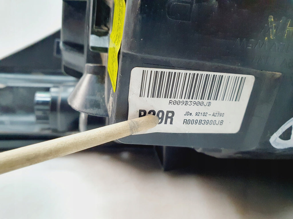 Frontscheinwerfer Kia Ceed 92102-A2390 Xenon Rechts Scheinwerfer Headlight