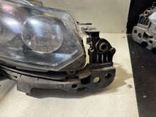 Load image into Gallery viewer, Frontscheinwerfer VW Golf VII 89319349 Ein Stück (Rechts oder Links) Headlight SCH9076153160qk