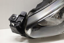 Laden Sie das Bild in den Galerie-Viewer, Frontscheinwerfer Mazda II DB5J-51030 Links Scheinwerfer Headlight