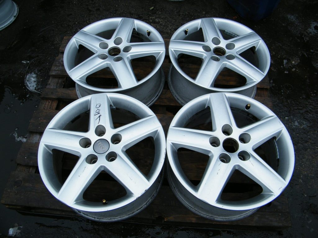 1x Alufelge 17 Zoll 7.5" 5x112 45ET Matt Silber Audi Octavia Golf Vii Rim Wheel