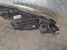 Laden Sie das Bild in den Galerie-Viewer, Frontscheinwerfer Ford Kuga LV4B-13W030-AG Links Scheinwerfer Headlight SCH2356867916xr