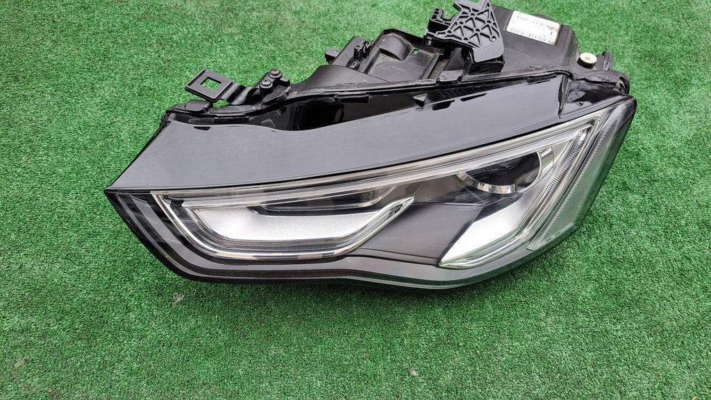 Frontscheinwerfer Audi A5 8T0941005C Xenon Links Scheinwerfer Headlight