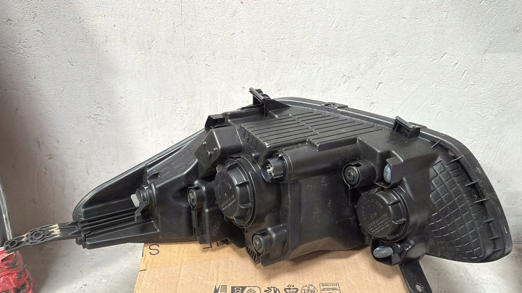 Frontscheinwerfer Hyundai I20 92102-4P500 Rechts Scheinwerfer Headlight