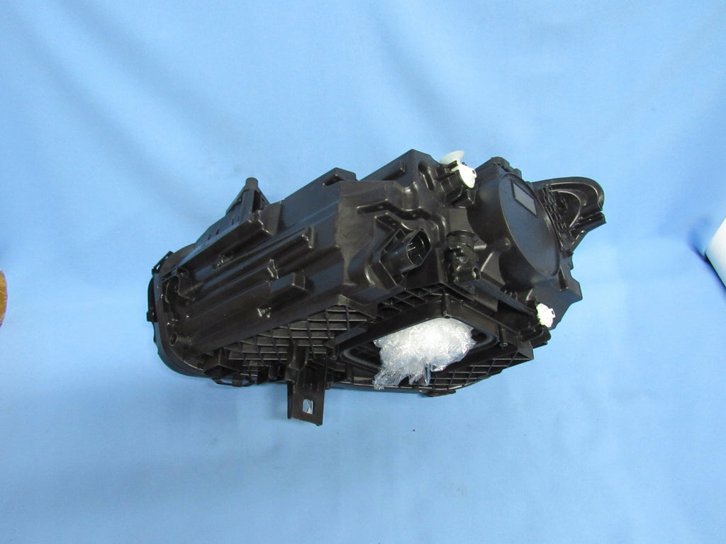 Frontscheinwerfer Mercedes-Benz W247 A2479061004 Xenon Rechts Headlight