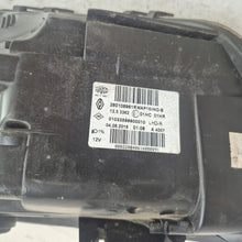 Laden Sie das Bild in den Galerie-Viewer, Frontscheinwerfer Renault Clio IV 260106961R Rechts Scheinwerfer Headlight SCH3741631819jy