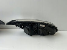 Load image into Gallery viewer, Frontscheinwerfer Renault Laguna III 260105823R 260601102R Ein Satz Headlight