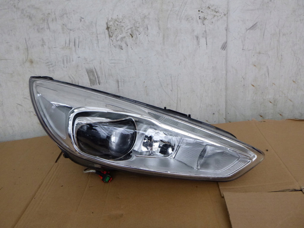 Frontscheinwerfer Ford Focus F1EB-13D154-AE LED Rechts Scheinwerfer Headlight