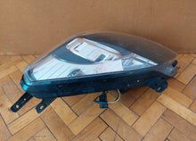 Laden Sie das Bild in den Galerie-Viewer, Frontscheinwerfer Renault Koleos I 26060JY Links Scheinwerfer Headlight SCH1834761725mw