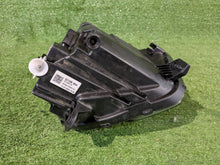 Load image into Gallery viewer, Frontscheinwerfer Hyundai Tucson 92102-N7100 Rechts Scheinwerfer Headlight SCH6506414691ij