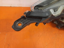 Load image into Gallery viewer, Frontscheinwerfer Toyota V Links Scheinwerfer Headlight SCH4173119714ba