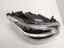 Laden Sie das Bild in den Galerie-Viewer, Frontscheinwerfer Mercedes-Benz A9109065800 Rechts Scheinwerfer Headlight SCH1460598438tz