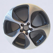 Load image into Gallery viewer, 1x Alufelge 18 Zoll 8V0601025CC Audi A3 Rim Wheel