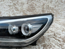 Laden Sie das Bild in den Galerie-Viewer, Frontscheinwerfer Hyundai I30 III 92101G4100 LED Links Scheinwerfer Headlight