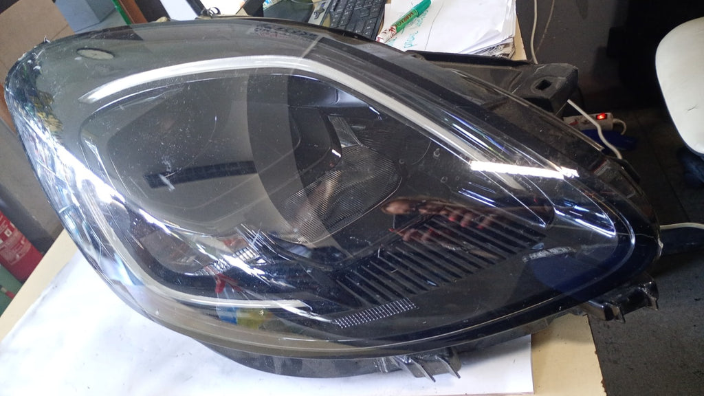 Frontscheinwerfer Ford Puma 18640447755 Rechts Scheinwerfer Headlight SCH9785824741am