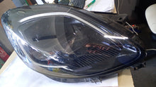 Laden Sie das Bild in den Galerie-Viewer, Frontscheinwerfer Ford Puma 18640447755 Rechts Scheinwerfer Headlight SCH9785824741am