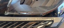 Load image into Gallery viewer, Frontscheinwerfer Peugeot 308 III 7101837 Links Scheinwerfer Headlight SCH3955403899ug