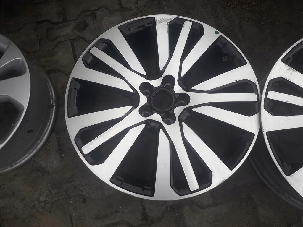 1x Alufelge 19 Zoll 7.0" 5x114.3 40ET 403003273 Renault Espace Koleos Ii