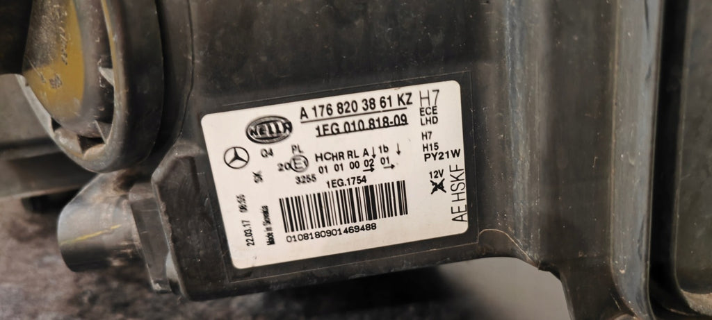 Frontscheinwerfer Mercedes-Benz W176 A1768203861KZ Links Scheinwerfer Headlight SCH9652046078zu