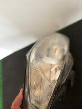 Laden Sie das Bild in den Galerie-Viewer, Frontscheinwerfer Seat Exeo 3R1941007E Xenon Ein Stück (Rechts oder Links)