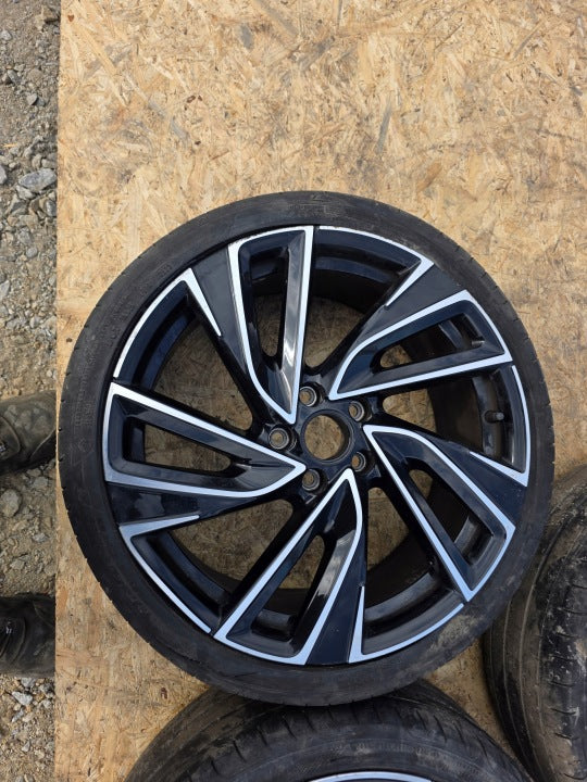 1x Alufelge 19 Zoll 8.0" 5x112 5H0601025R VW I Rim Wheel FEL4727403477zz