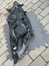 Load image into Gallery viewer, Frontscheinwerfer Renault Scenic 260106928R 260601946R Rechts oder Links