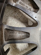 Laden Sie das Bild in den Galerie-Viewer, 1x Alufelge 18 Zoll 7.0" 5x114.3 50ET 9965417080 Mazda Cx-3 Cx3 Rim Wheel FEL2889984423su