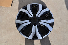 Load image into Gallery viewer, 1x Alufelge 16 Zoll 6.5" 4x100 45ET Glanz 403004026R- Dacia Sandero Clio I FEL7689948596uv