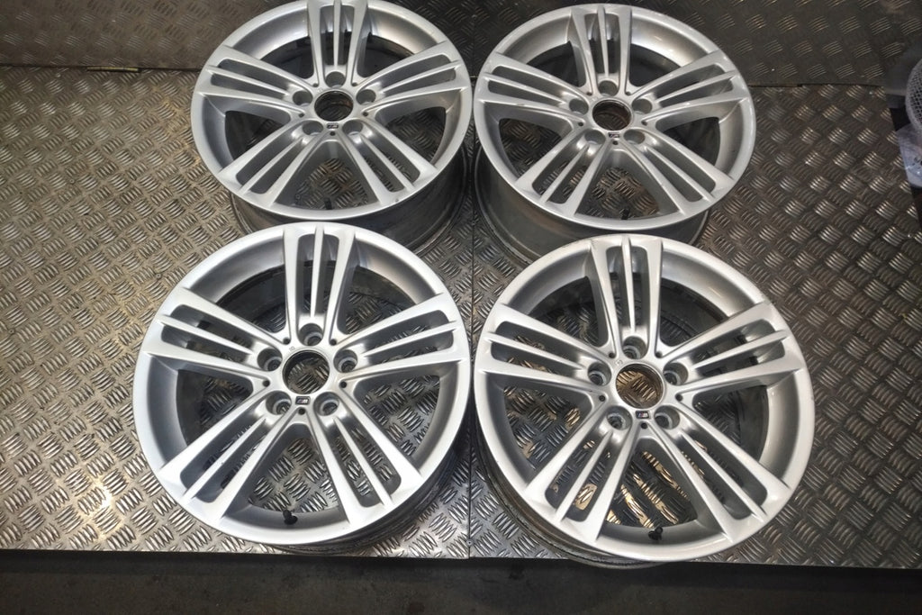 4x Alufelge 18 Zoll 8.0" 5x120 43ET Glanz Silber 7844249 BMW F26 X3 F25 FEL7225629449ao