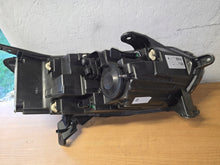 Laden Sie das Bild in den Galerie-Viewer, Frontscheinwerfer Dacia Sandero III Logan Jogger 260601750R LED Links Headlight SCH5046298414zf