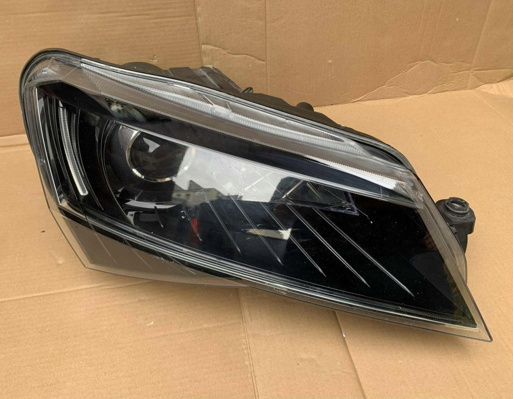 Frontscheinwerfer Skoda Superb III 3V1941016 Rechts Scheinwerfer Headlight SCH5682559159dz
