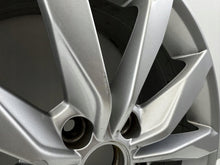 Laden Sie das Bild in den Galerie-Viewer, 1x Alufelge 17 Zoll 6.0" 5x112 48ET 5G0601025K VW Rim Wheel FEL4630025321wj