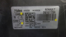 Laden Sie das Bild in den Galerie-Viewer, Frontscheinwerfer Dacia Duster 260107725R LED Rechts Scheinwerfer Headlight SCH7613719628in