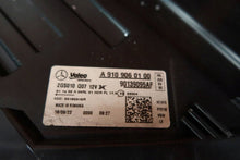 Laden Sie das Bild in den Galerie-Viewer, Frontscheinwerfer Mercedes-Benz Sprinter A91090601002 ZGS010Q0790139095AF Rechts SCH5926286018xd
