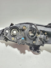 Laden Sie das Bild in den Galerie-Viewer, Frontscheinwerfer Mazda 5 ARO12061 Rechts Scheinwerfer Headlight