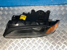 Load image into Gallery viewer, Frontscheinwerfer BMW E46 7165775 Xenon Ein Stück (Rechts oder Links) Headlight SCH5324730373ls