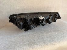 Laden Sie das Bild in den Galerie-Viewer, Frontscheinwerfer Skoda Octavia IV 5E4941015 Full LED Links Headlight SCH7684274937bx