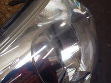 Laden Sie das Bild in den Galerie-Viewer, Frontscheinwerfer Toyota Avensis Rechts Scheinwerfer Headlight SCH2134192288ae