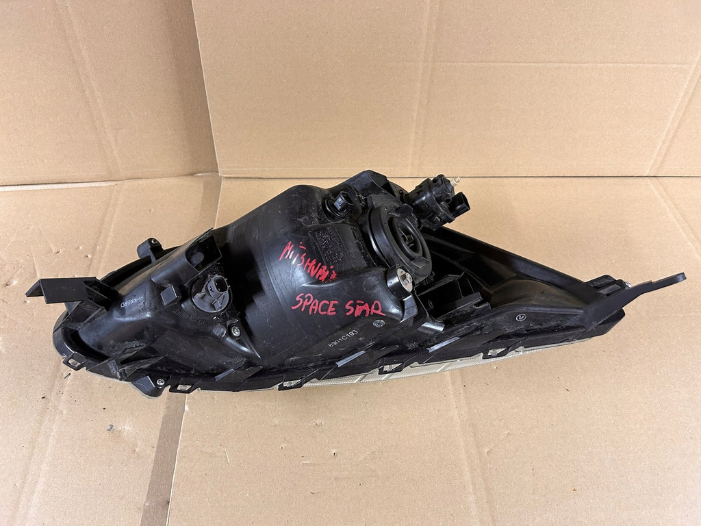 Frontscheinwerfer Mitsubishi Space Star 8301C193 Links Scheinwerfer Headlight