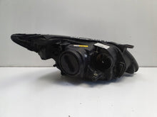 Laden Sie das Bild in den Galerie-Viewer, Frontscheinwerfer Saab 93 9-3 1EL010317-05 Xenon Ein Stück (Rechts oder Links)