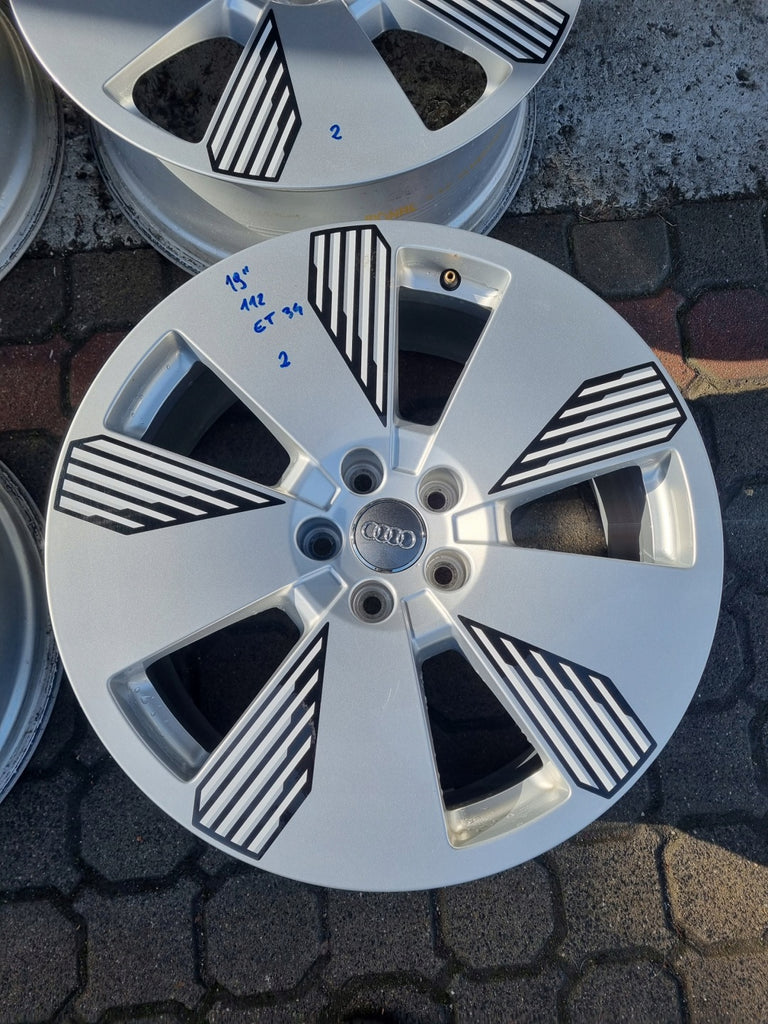 4x Alufelge 19 Zoll 8.0" 5x112 34ET Glanz Silber 4KE601025L Audi E-Tron FEL9173624252si