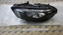 Laden Sie das Bild in den Galerie-Viewer, Frontscheinwerfer Mercedes-Benz A1779062700 LED Links Scheinwerfer Headlight