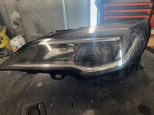 Laden Sie das Bild in den Galerie-Viewer, Frontscheinwerfer Opel Astra 39047198 Links Scheinwerfer Headlight SCH1010950004cw