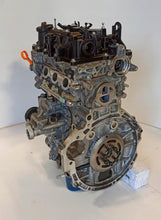Laden Sie das Bild in den Galerie-Viewer, Motor Hyundai Bayon G3LF 1.0 6TKm 2022 Hybrid Engine Unkomplett
