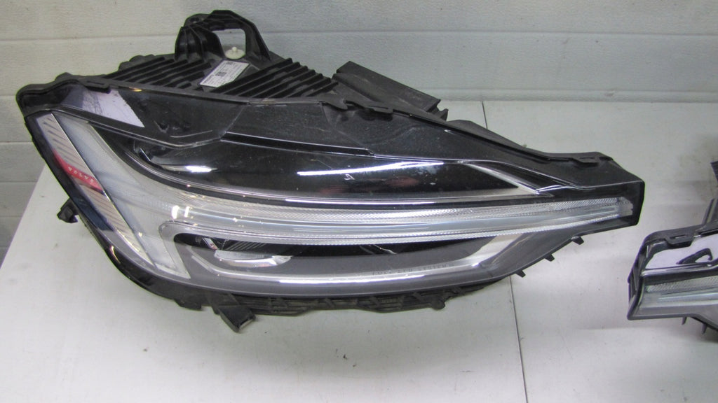 Frontscheinwerfer Volvo Xc60 II 31420412 LED Rechts Scheinwerfer Headlight SCH9702376869rc