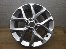 Laden Sie das Bild in den Galerie-Viewer, 1x Alufelge 17 Zoll 7.0&quot; 5x112 41ET 6898299 BMW Mini Rim Wheel